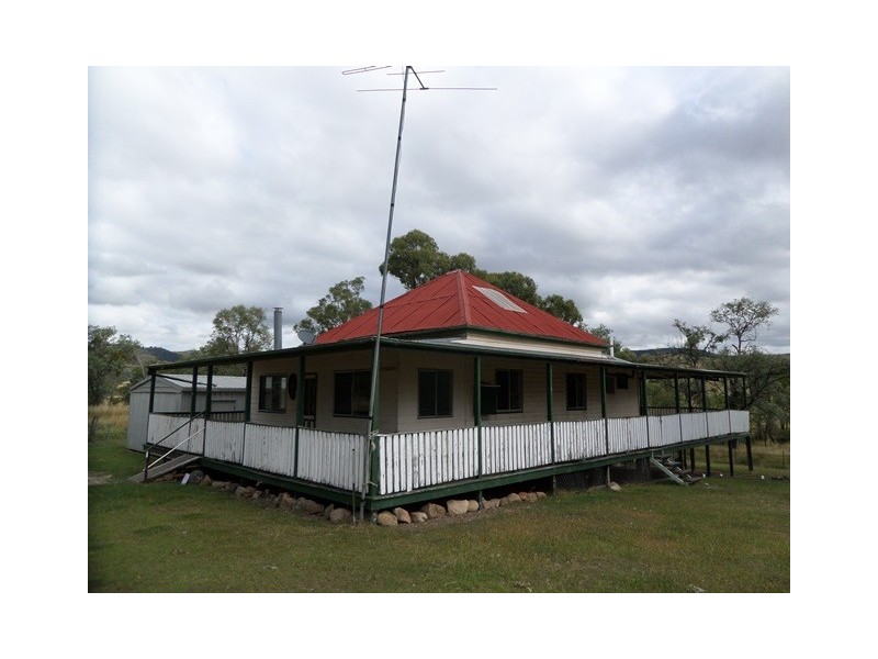 20 Mt Berryman Rd, Blenheim QLD 4341