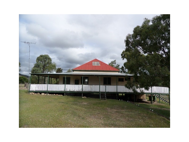 20 Mt Berryman Rd, Blenheim QLD 4341
