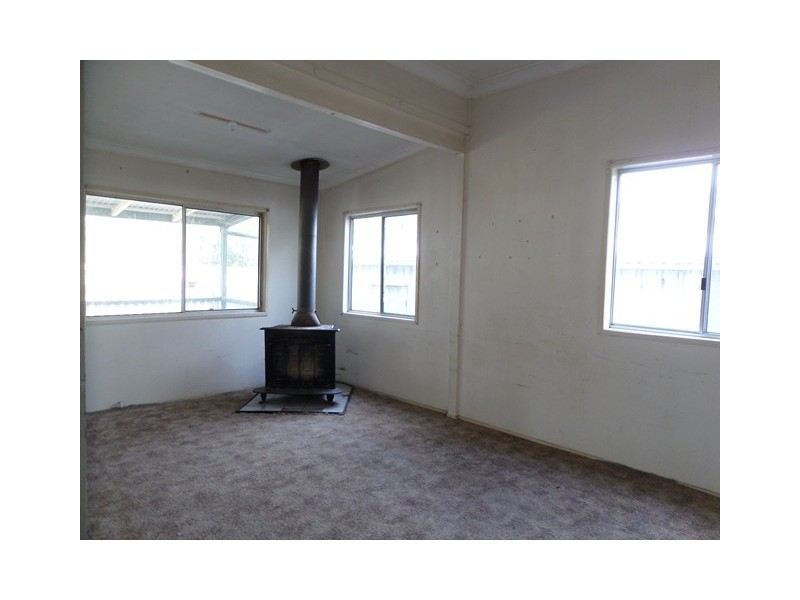 20 Mt Berryman Rd, Blenheim QLD 4341