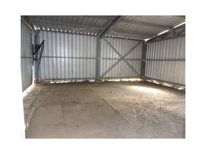 20 Mt Berryman Rd, Blenheim QLD 4341