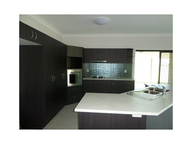 9 Mountain View Drive, Adare QLD 4343