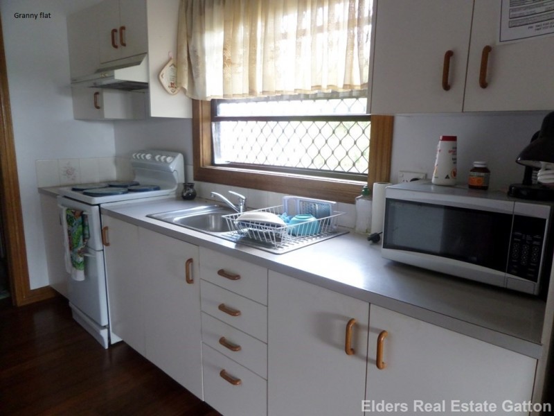 33 Lake Apex Dr, Gatton QLD 4343