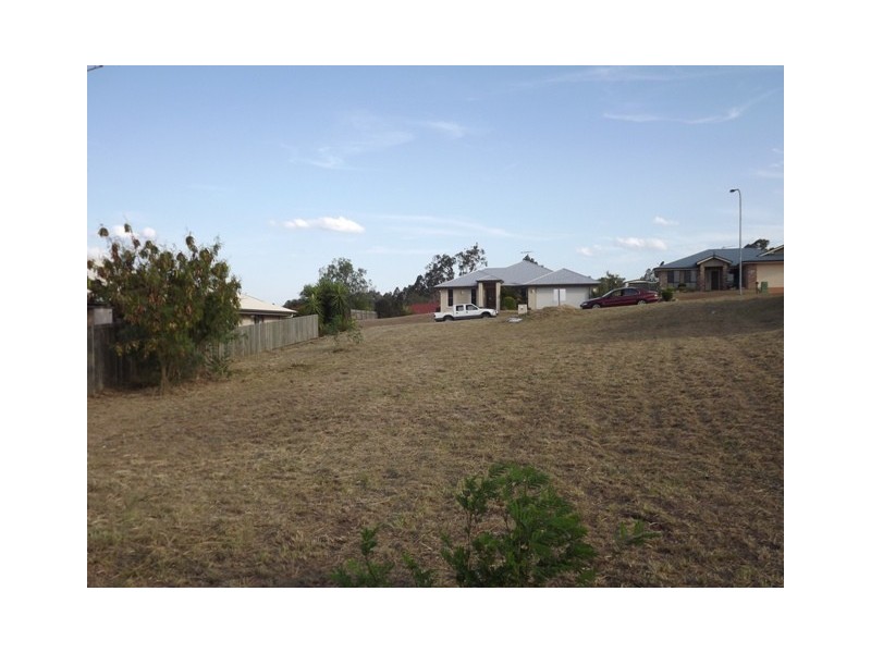 14 Rogers Dr, Gatton QLD 4343