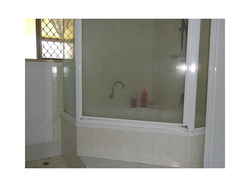 Kensington Grove QLD 4341