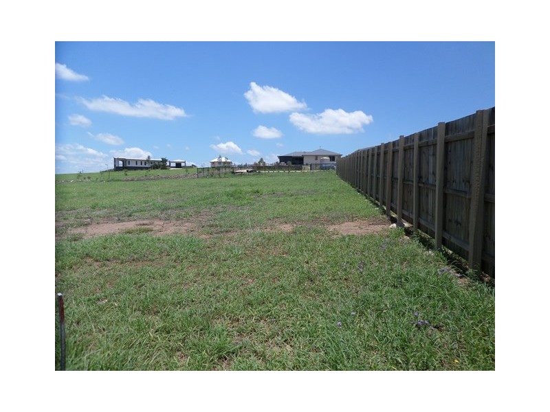 7 Ditchmen Dr, Grantham QLD 4347