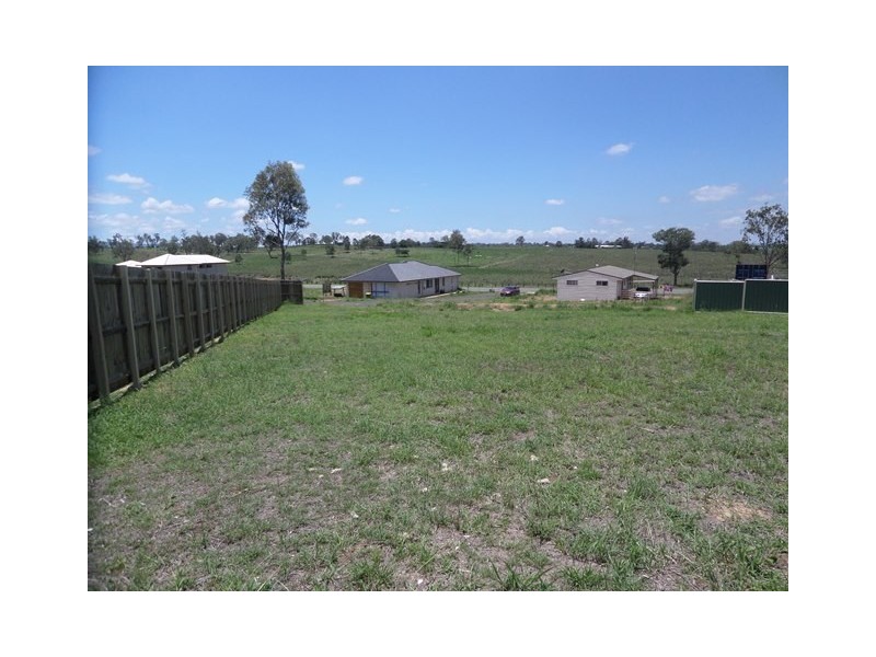 7 Ditchmen Dr, Grantham QLD 4347