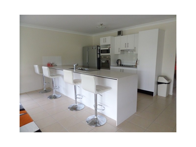 4 Cockatoo Drive, Adare QLD 4343