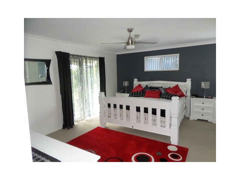 4 Cockatoo Drive, Adare QLD 4343