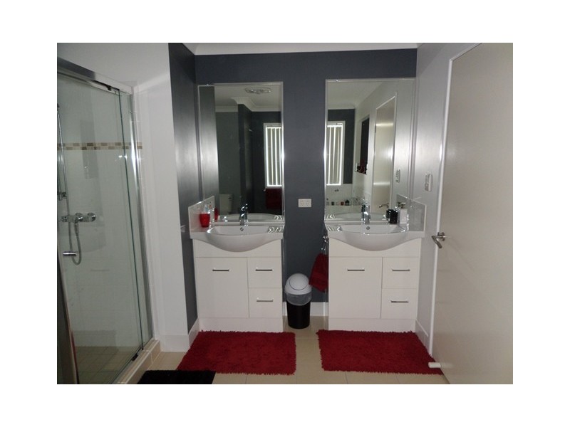 4 Cockatoo Drive, Adare QLD 4343