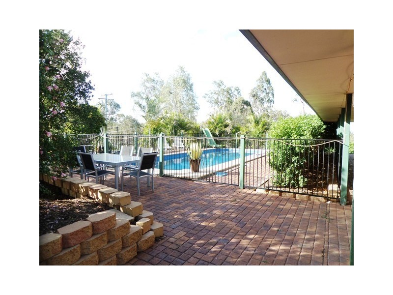 40 Australia II Drive, Kensington Grove QLD 4341