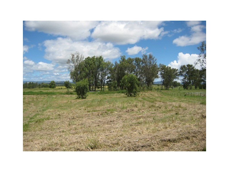 26 Mountain View Dr, Adare QLD 4343