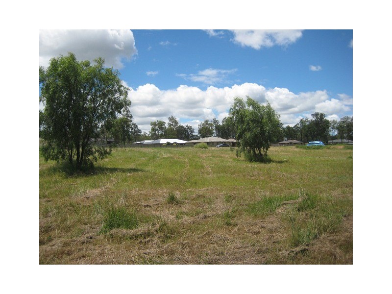 26 Mountain View Dr, Adare QLD 4343