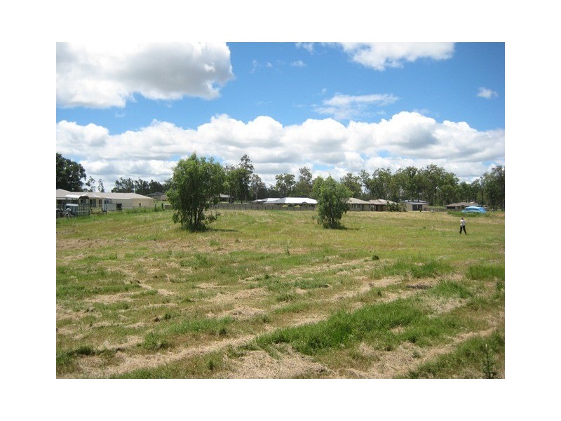 26 Mountain View Dr, Adare QLD 4343