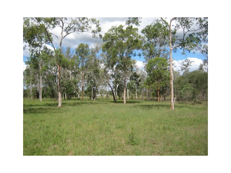 4 Legend Drive, Adare QLD 4343