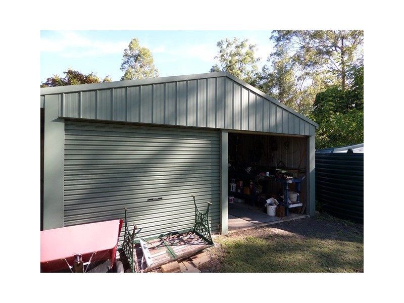 42 Buckingham Court, Mount Hallen QLD 4312