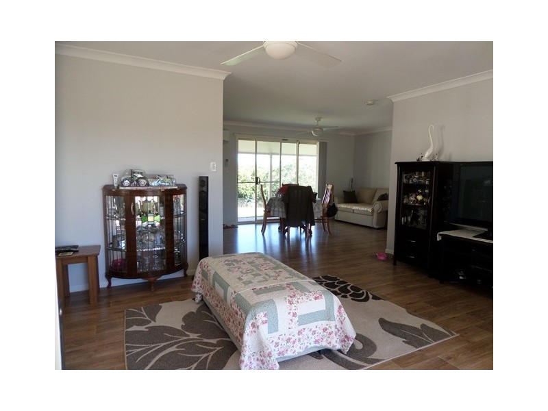 37E- 37F Salt Springs Road, Glen Cairn QLD 4342