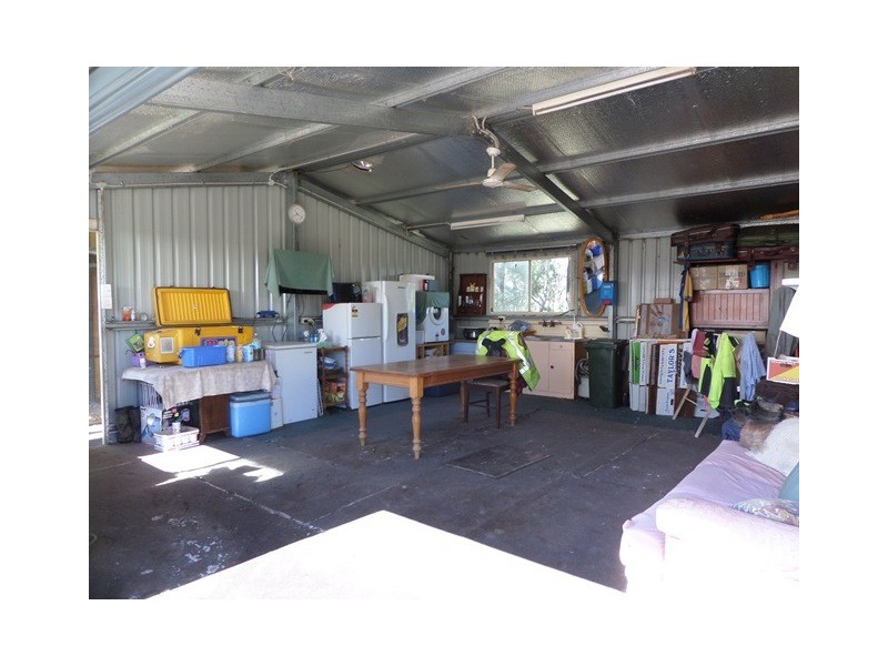37E- 37F Salt Springs Road, Glen Cairn QLD 4342