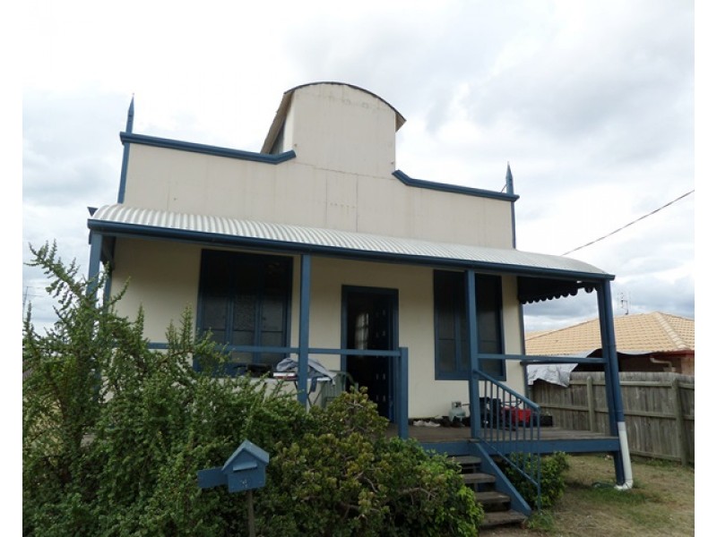 49 Hickey St, Gatton QLD 4343