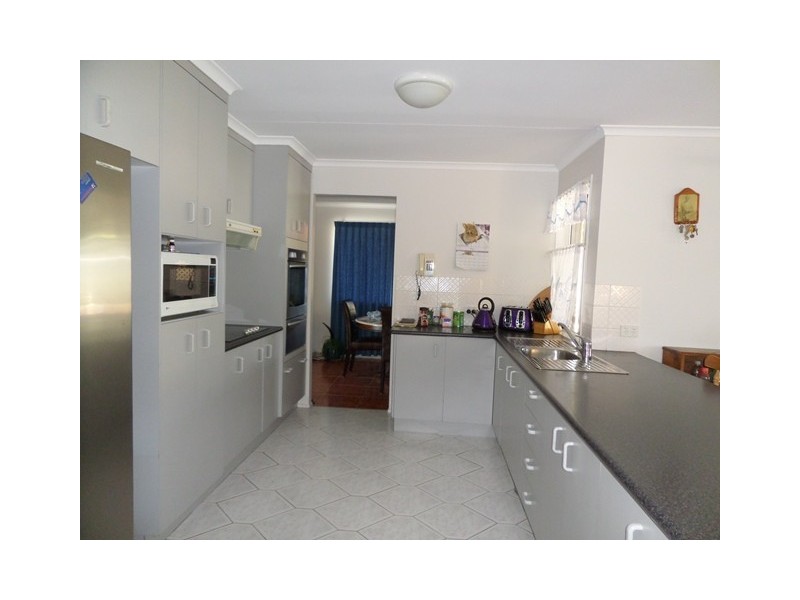 76 Thomas St, Laidley QLD 4341