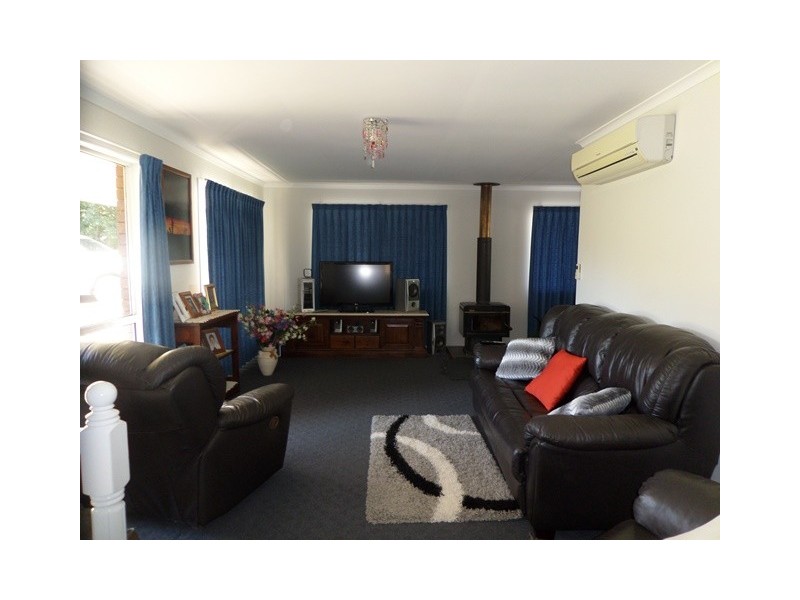 76 Thomas St, Laidley QLD 4341