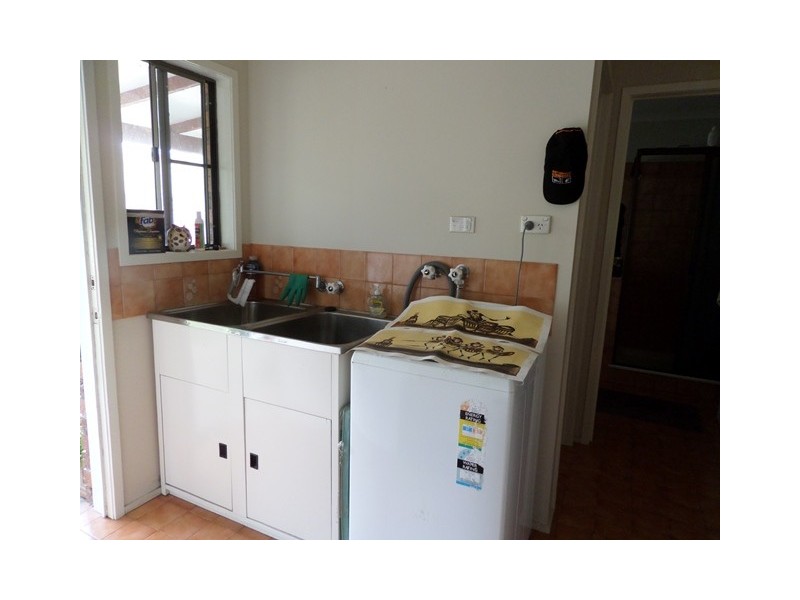 681 Lowood Minden Rd, Coolana QLD 4311