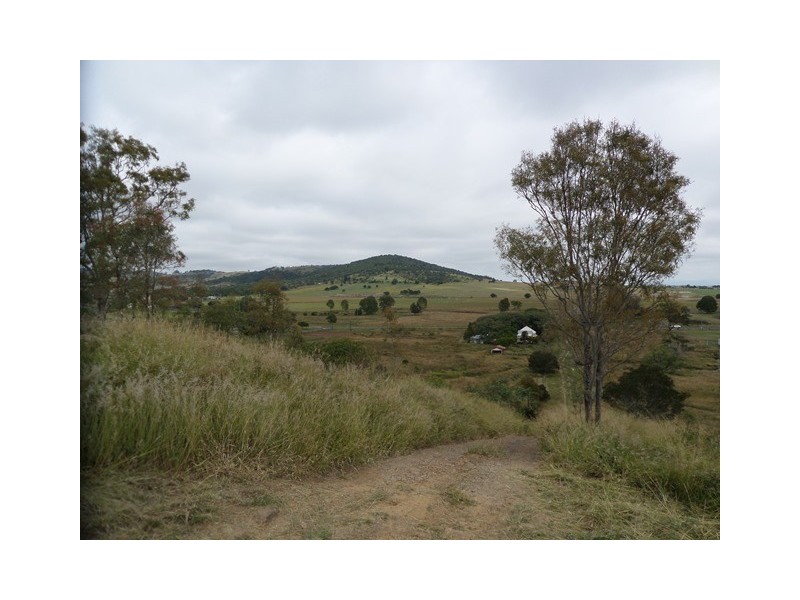 681 Lowood Minden Rd, Coolana QLD 4311