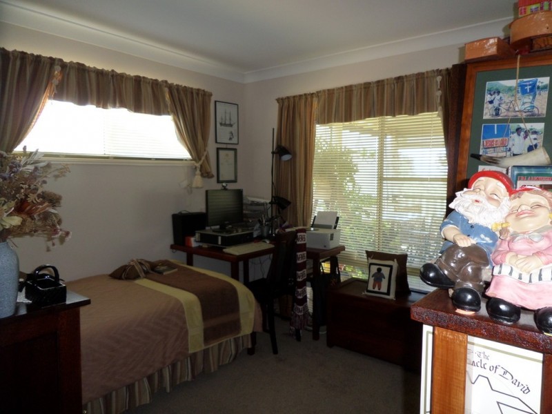 10 Walter Court, Glenore Grove QLD 4342