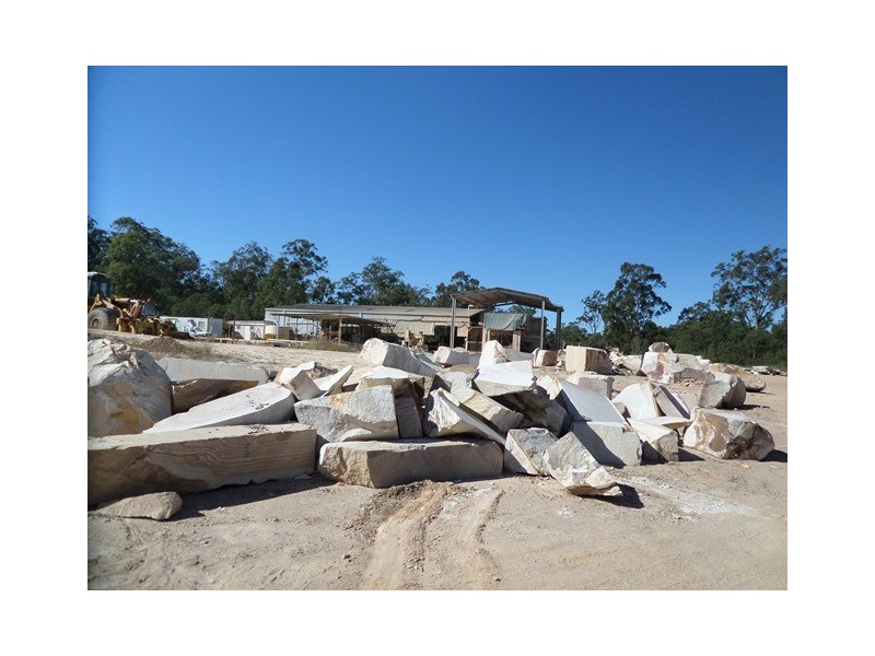 215 Seventeen Mile Rd, Helidon QLD 4344