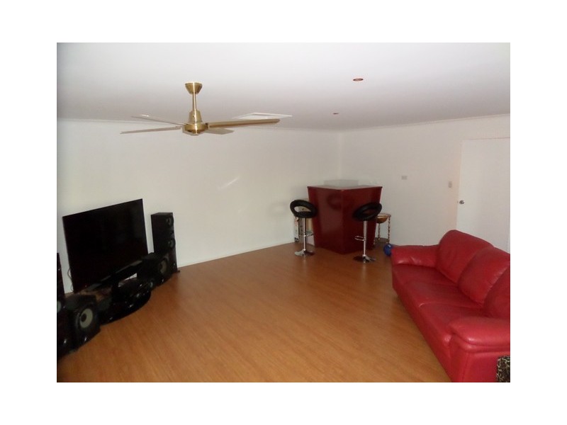 15 NATHAN COURT, Plainland QLD 4341