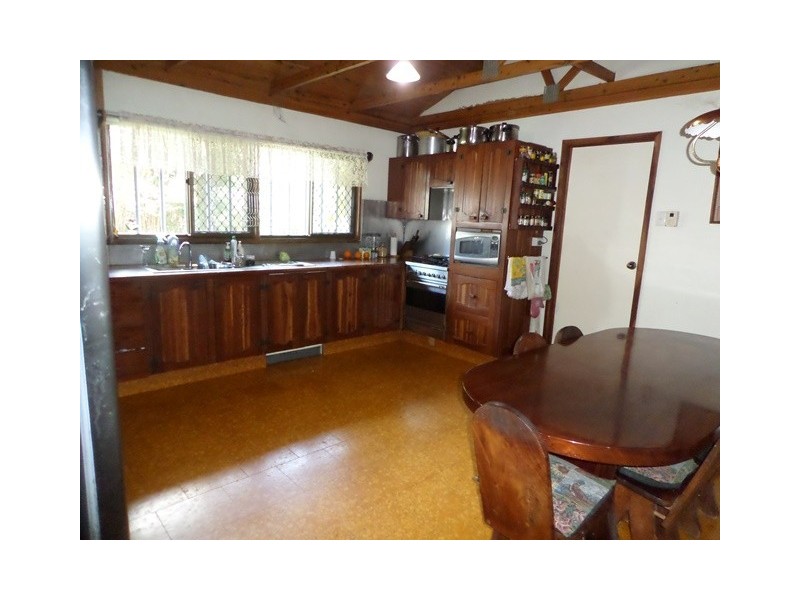 15 LOCKROSE ROAD, Lockrose QLD 4342