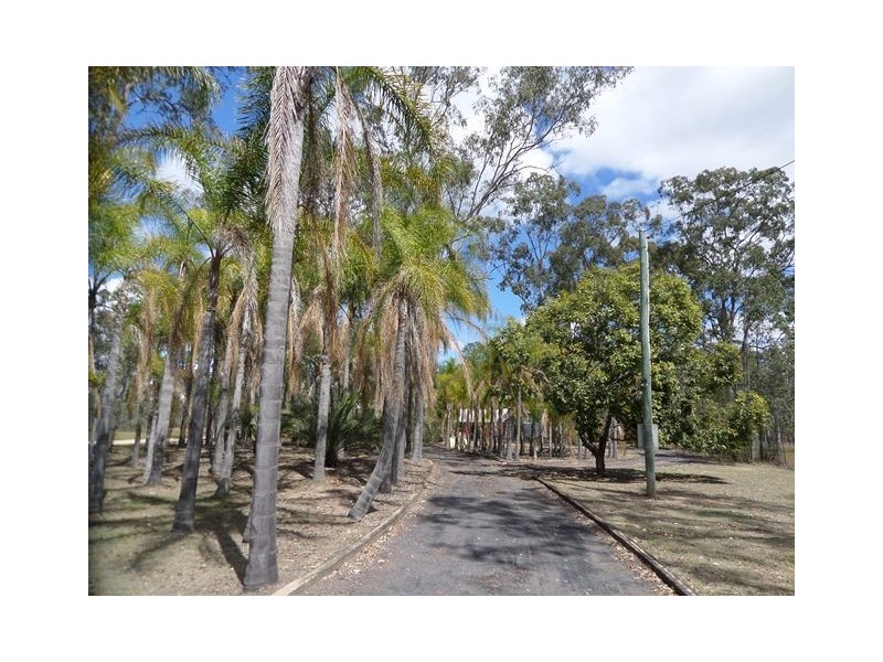 13 LEWIS COURT, Lockyer Waters QLD 4311