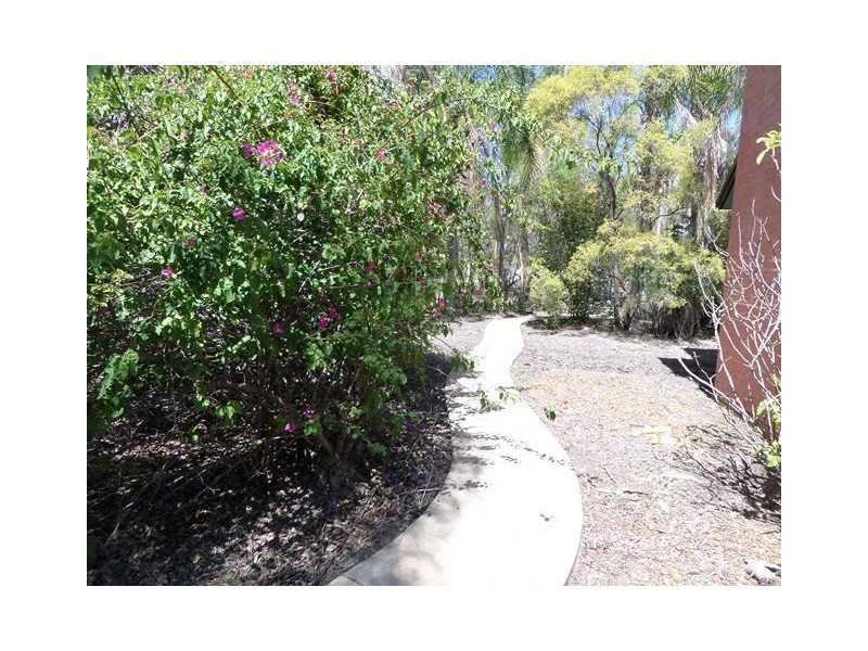 13 LEWIS COURT, Lockyer Waters QLD 4311