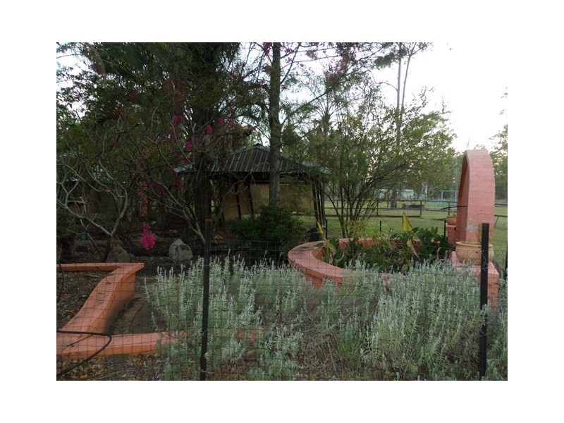 13 LEWIS COURT, Lockyer Waters QLD 4311