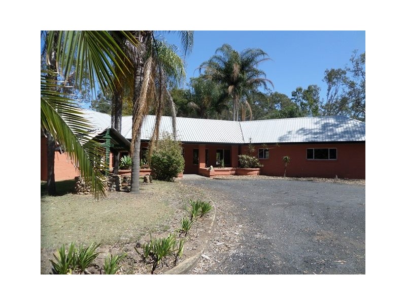 13 LEWIS COURT, Lockyer Waters QLD 4311