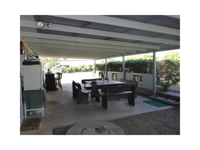 13 REDWOOD DRIVE, Brightview QLD 4311