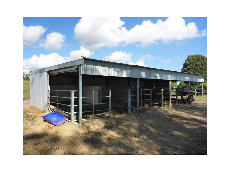 13 REDWOOD DRIVE, Brightview QLD 4311