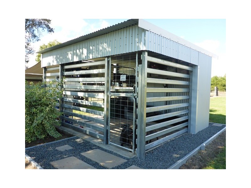 13 REDWOOD DRIVE, Brightview QLD 4311