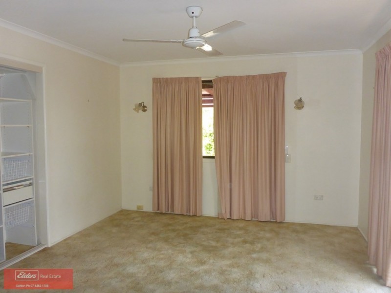 8 Raymont Crescent, Glenore Grove QLD 4342