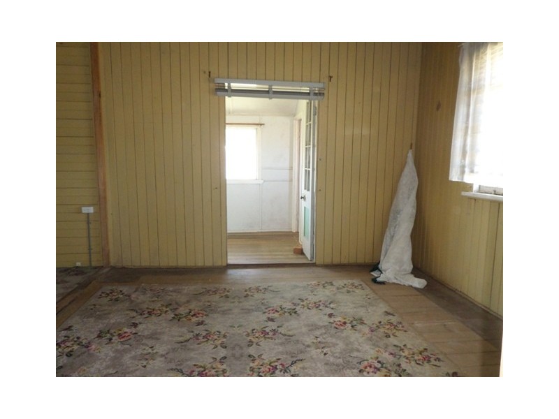 Adare QLD 4343