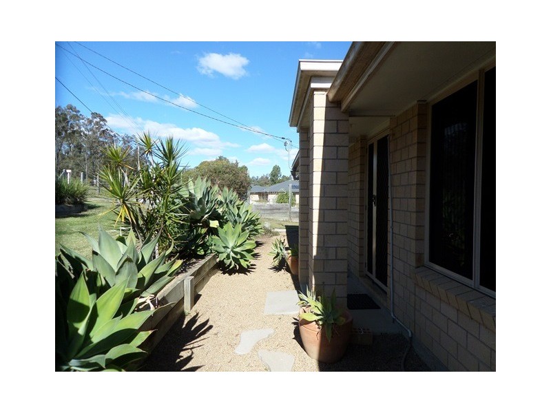 52 HEWETT DRIVE, Regency Downs QLD 4341