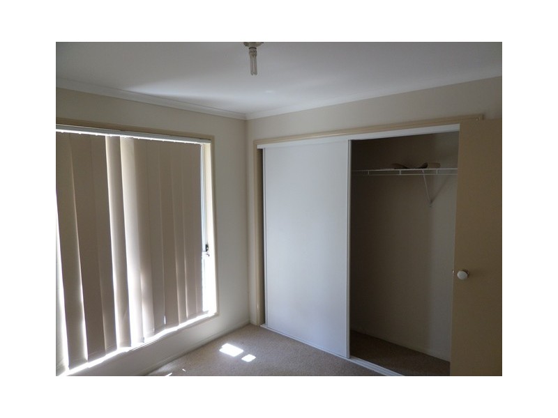 5 LEWIS COURT, Lockyer Waters QLD 4311