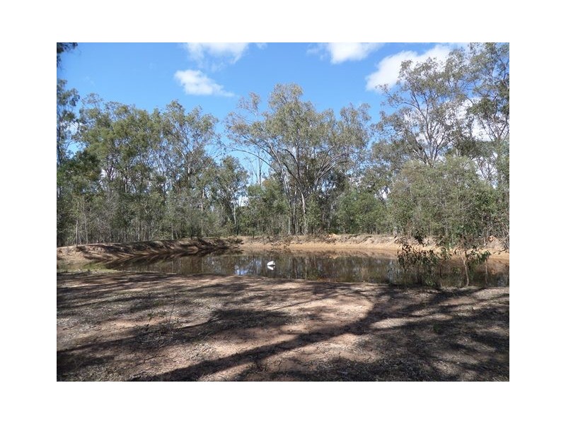 5 LEWIS COURT, Lockyer Waters QLD 4311