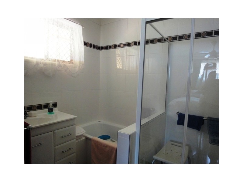 23 Haslingden Road, Lockyer Waters QLD 4311