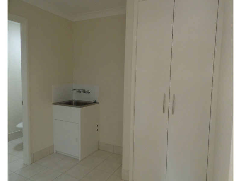 2/6 Jensen Street, Gatton QLD 4343