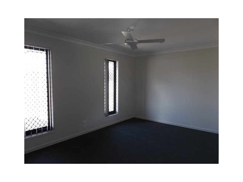 8 REGENT COURT, Regency Downs QLD 4341