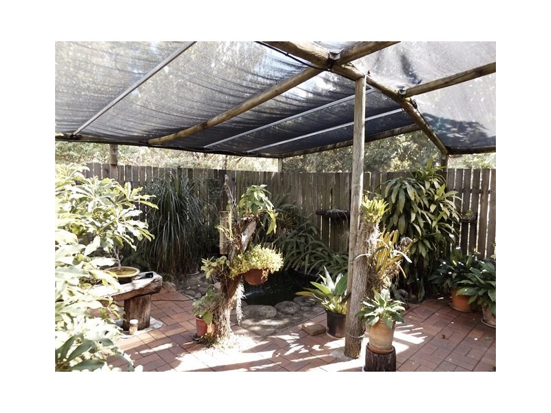 221 DRY GULLY ROAD, Mount Whitestone QLD 4347