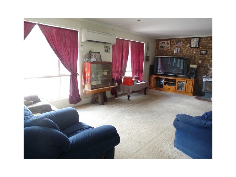 10 AUCHTER ROAD, Forest Hill QLD 4342