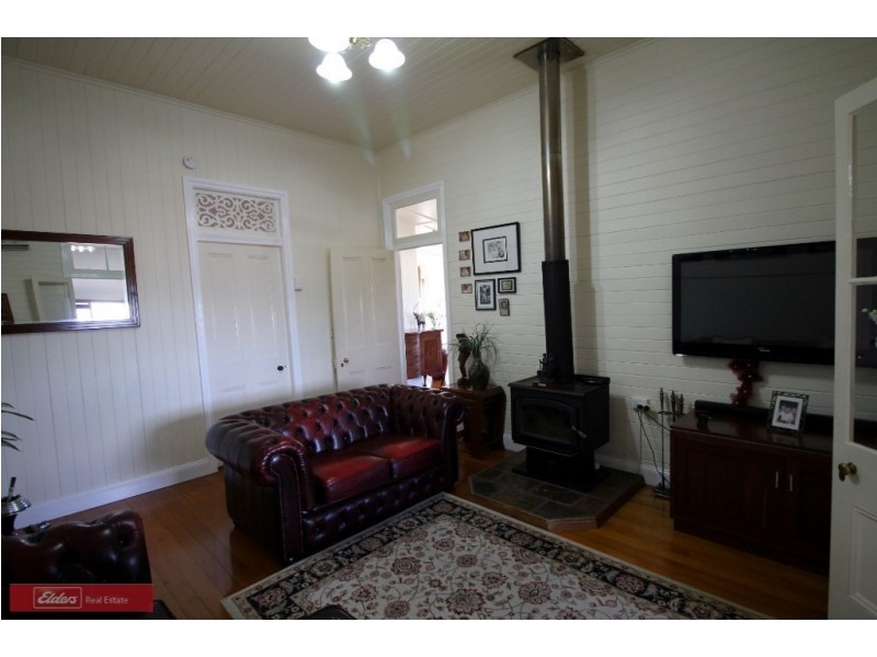 23 Station Street, Helidon QLD 4344