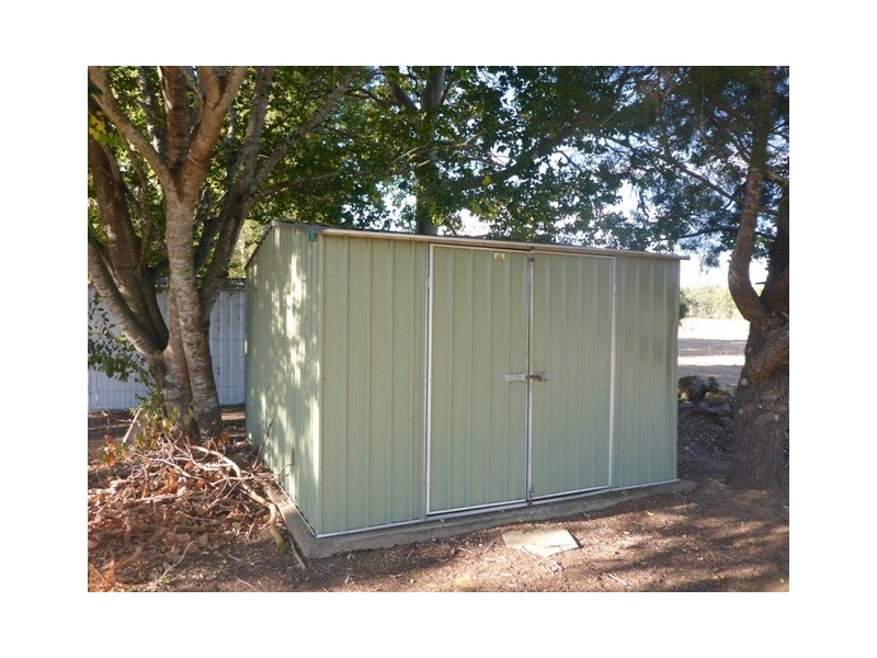 11 DEVINEY STREET, Helidon QLD 4344