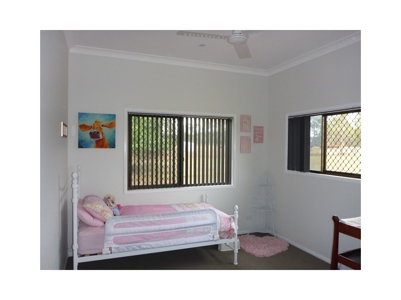 84 BARTLEYS ROAD, Spring Creek QLD 4343